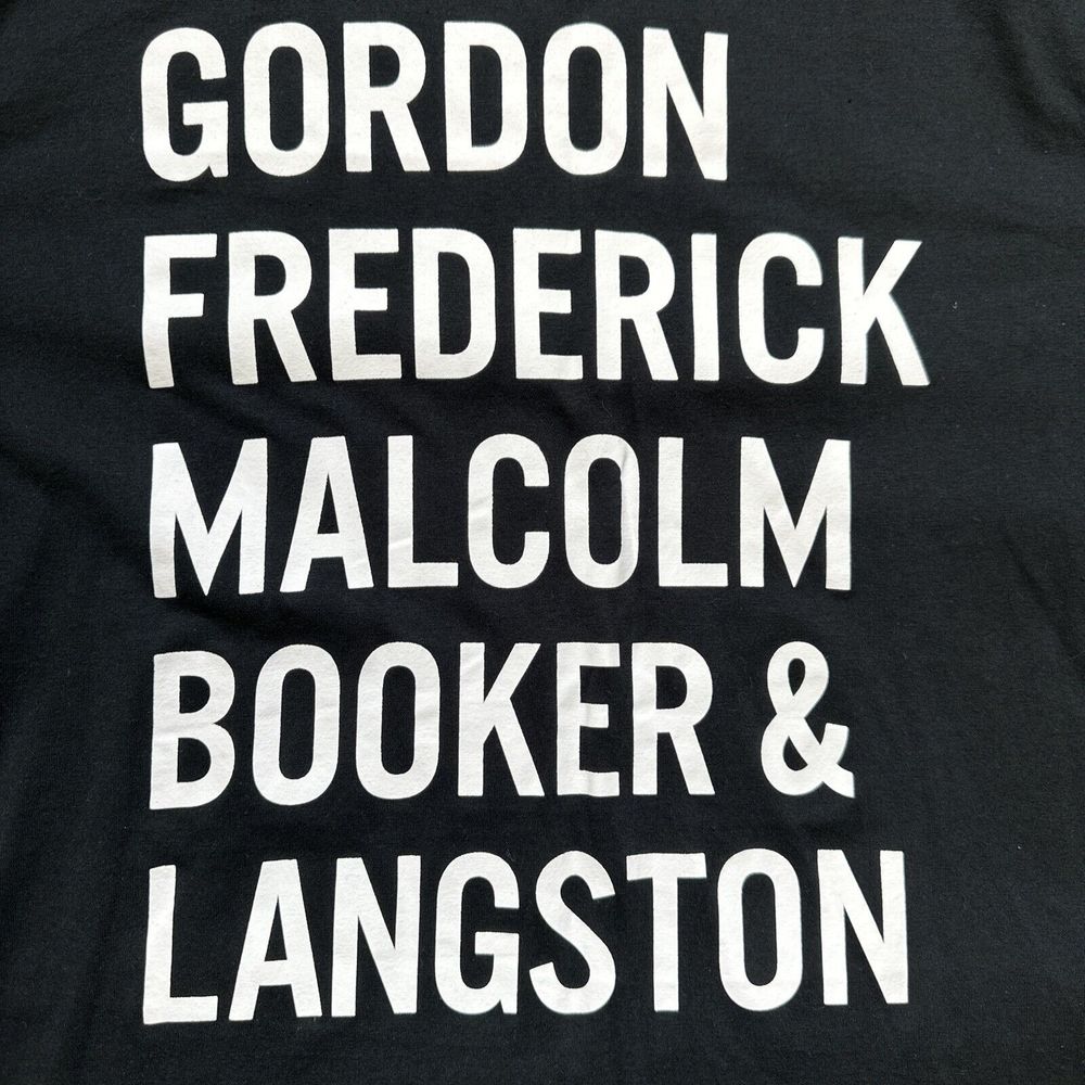Well Worn Shirt Unisex 2XL XXL Black Graphic T-Shirt Gordon Frederick Malcolm